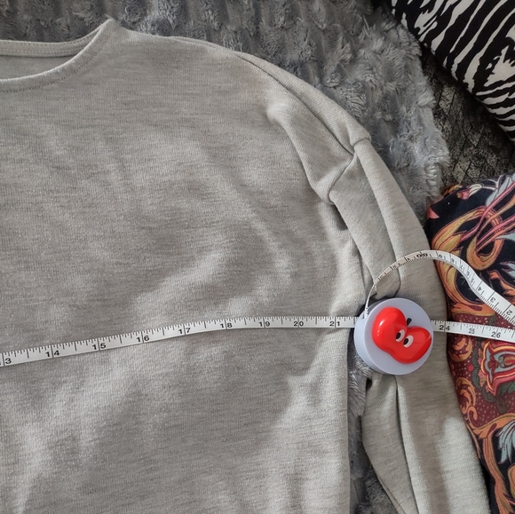 Ralph Lauren Women's Heather Gray Long Sleeve Tee - Picture 6 of 6